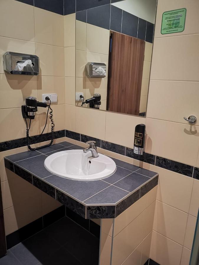 Hotel Palackeho 135 Melnik Luaran gambar