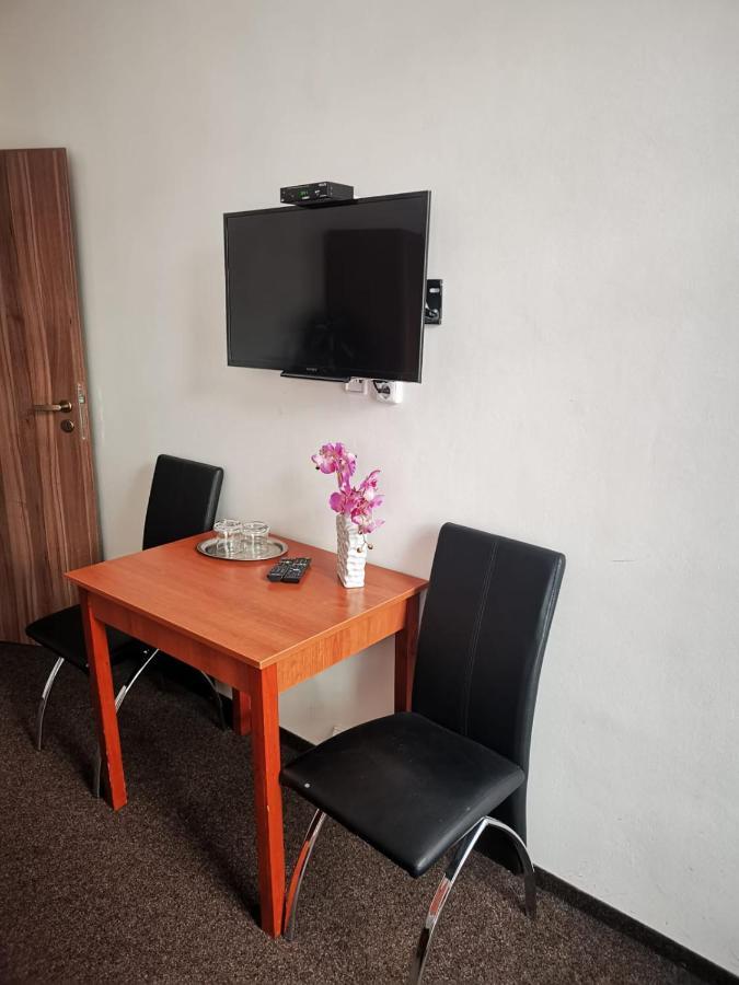 Hotel Palackeho 135 Melnik Luaran gambar